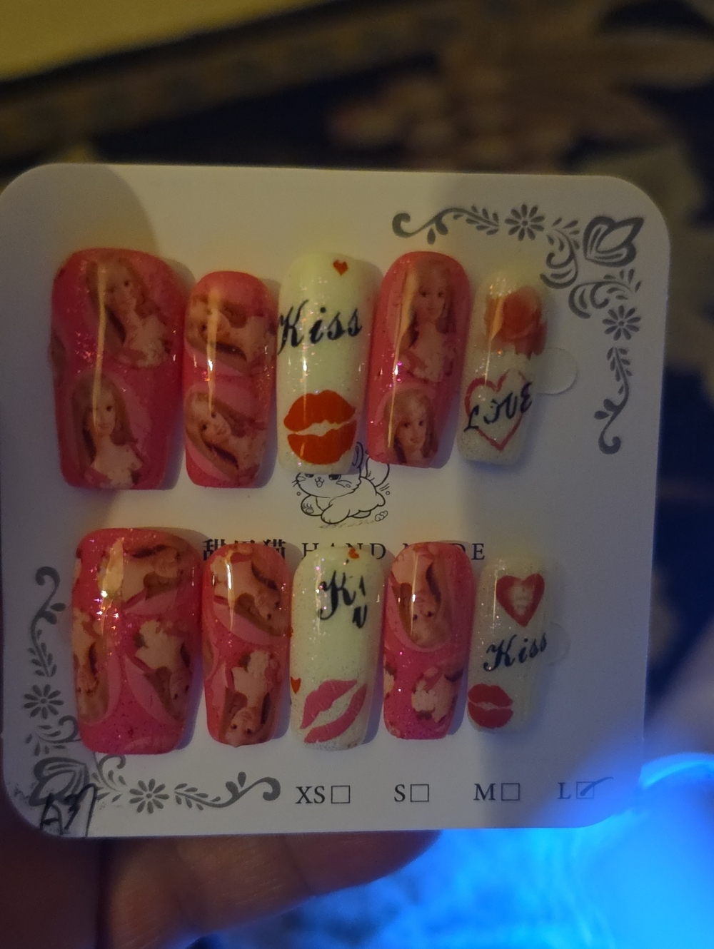 Kiss and Lip Print Pink & White Press-On Nails